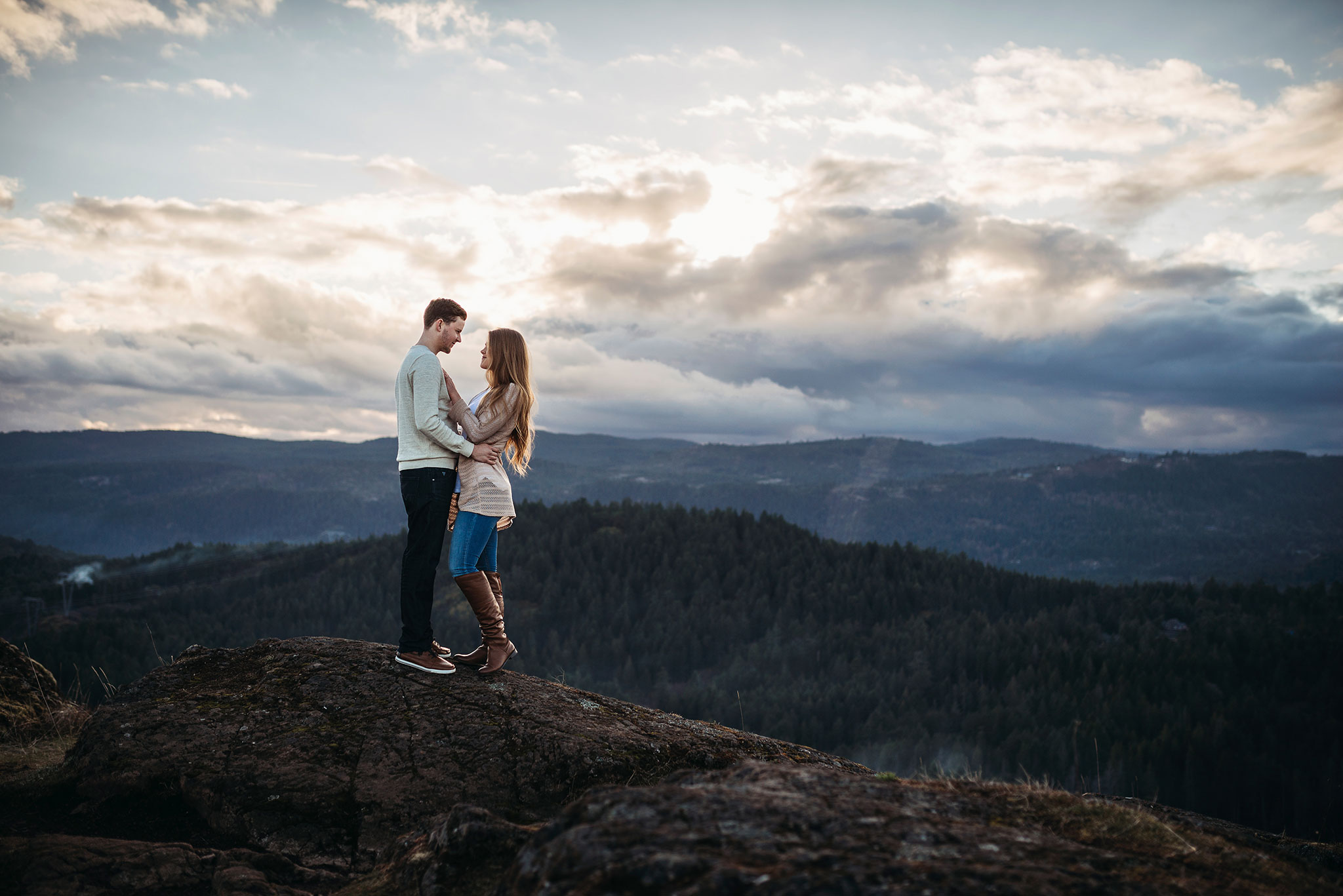 Couples engagement photography on Lone Tree Hill near Langford and Victoria.